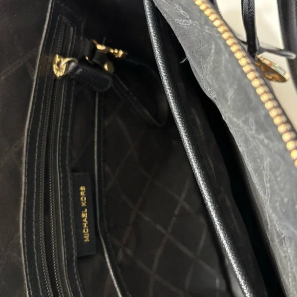 Michael Kors Elegant Black Tote - Picture 9 of 14